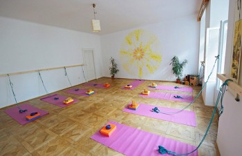 Spiral Yoga těhotenské cvičení